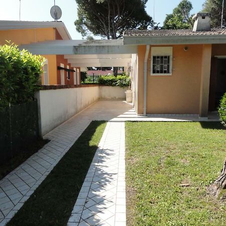 Villa Agavi 2 Bibione Esterno foto