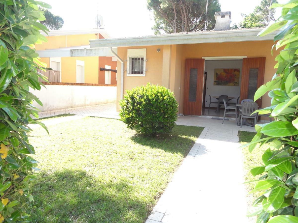 Villa Agavi 2 Bibione Esterno foto