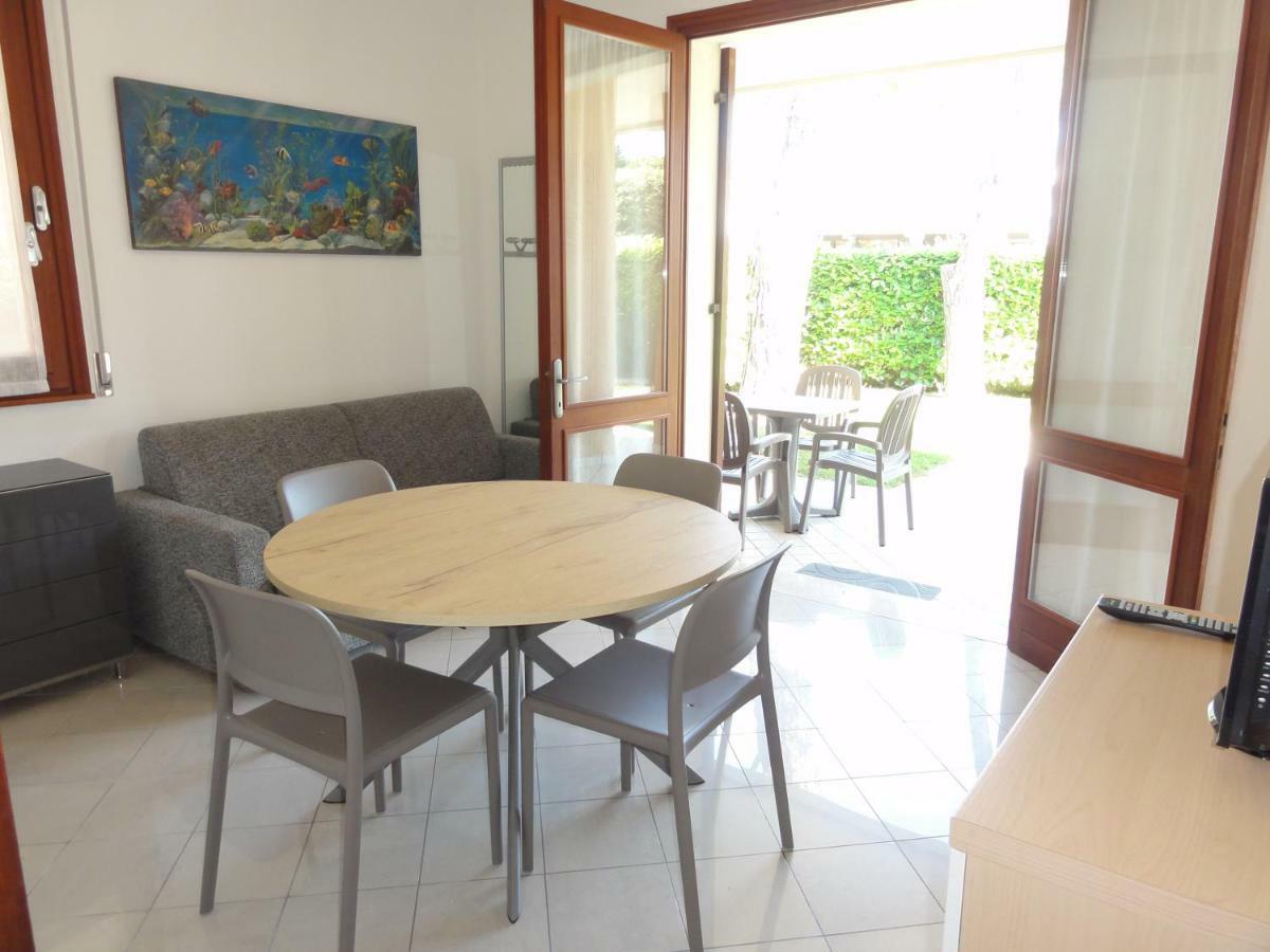Villa Agavi 2 Bibione Esterno foto